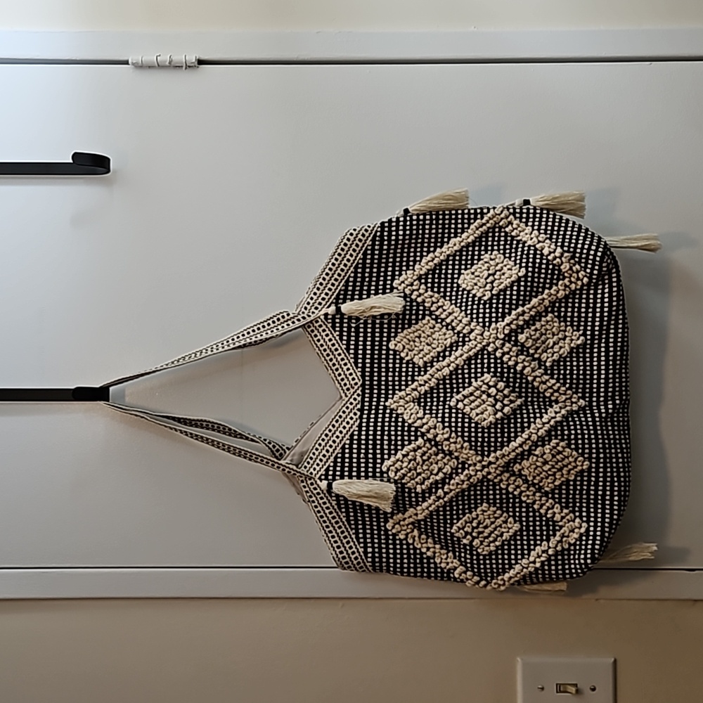 H&M Woven Black And White Shoulder Bag